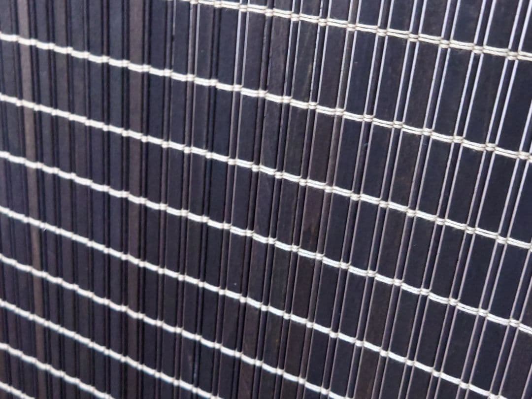 衝立間仕切り１枚式ブラック木簾使用衝立　フレームブラウン仕上げ１台限定