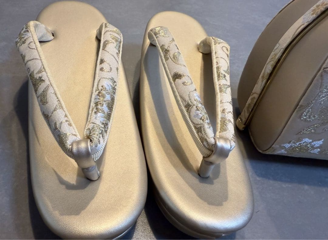 【Lemon】振袖フルセット 鶯色(緑系) 極上絞り 成人式