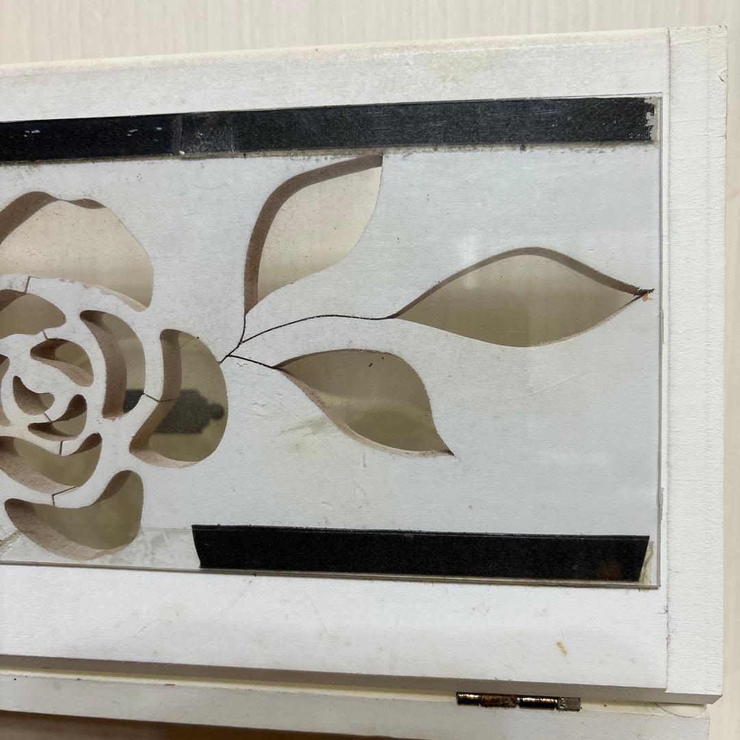 イマン　ホワイトドリームブレッドボックス