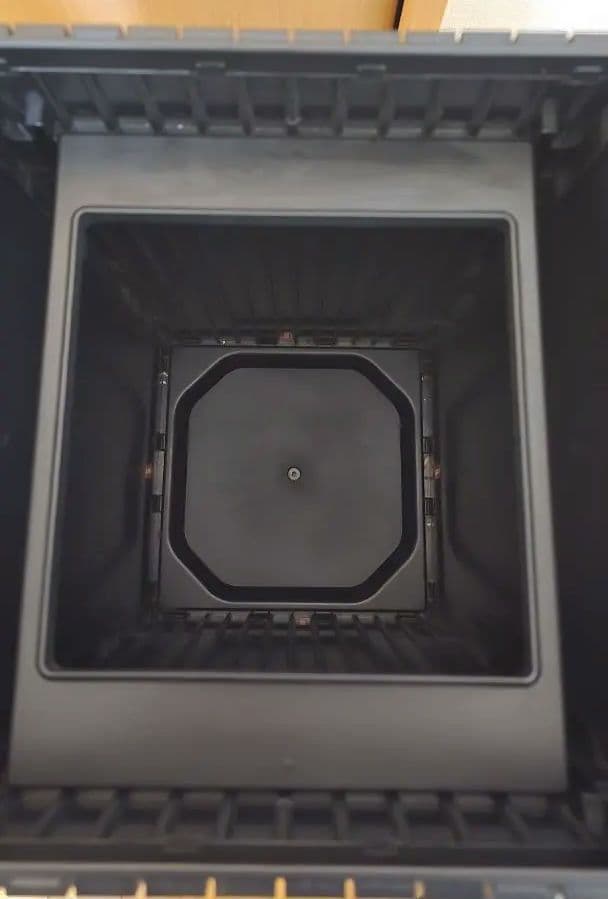 【送料込み】ZitA SQUARE ブラック&ホワイト 2個