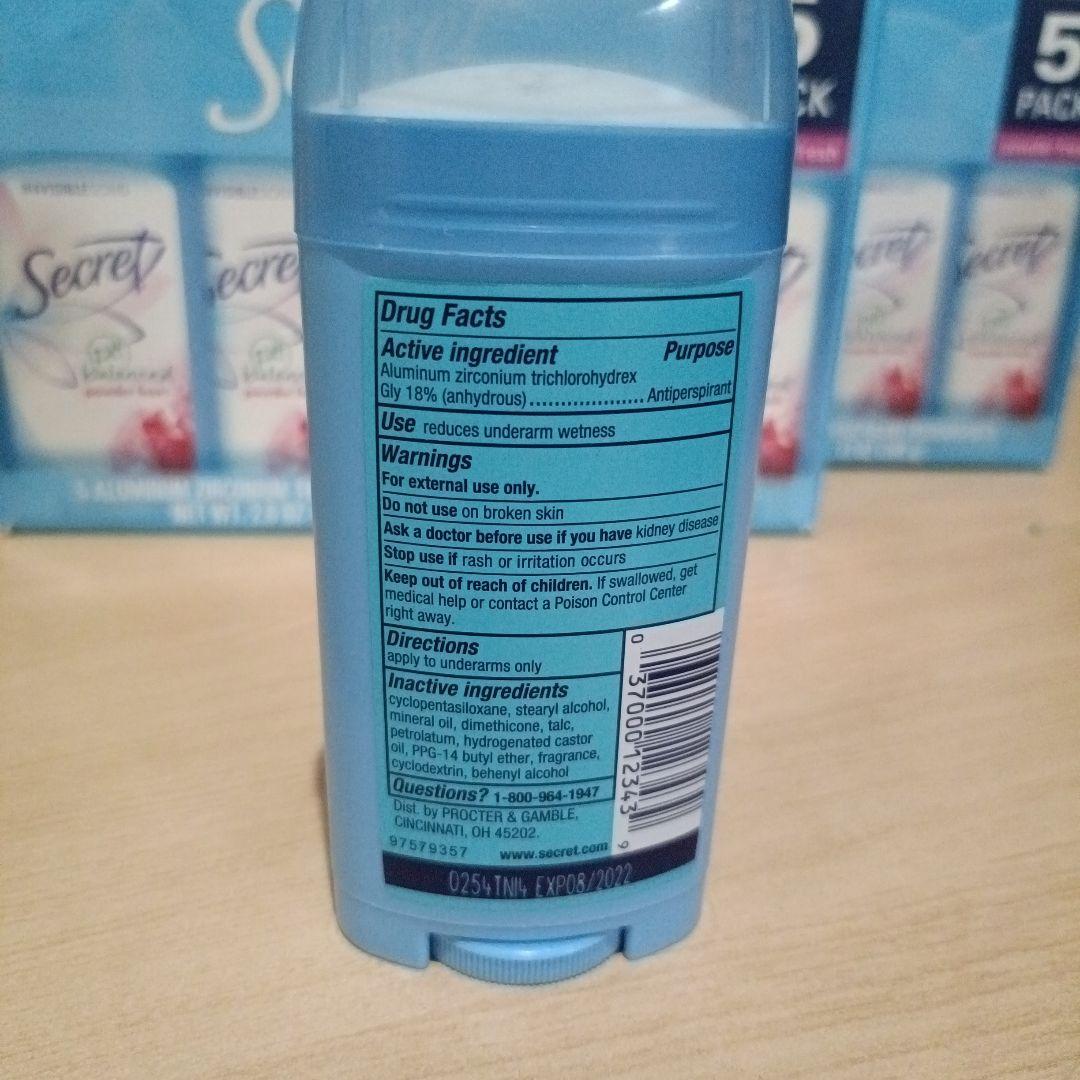 値下中【11本セット】secret デオドラントスティック パウダーフレッシュ