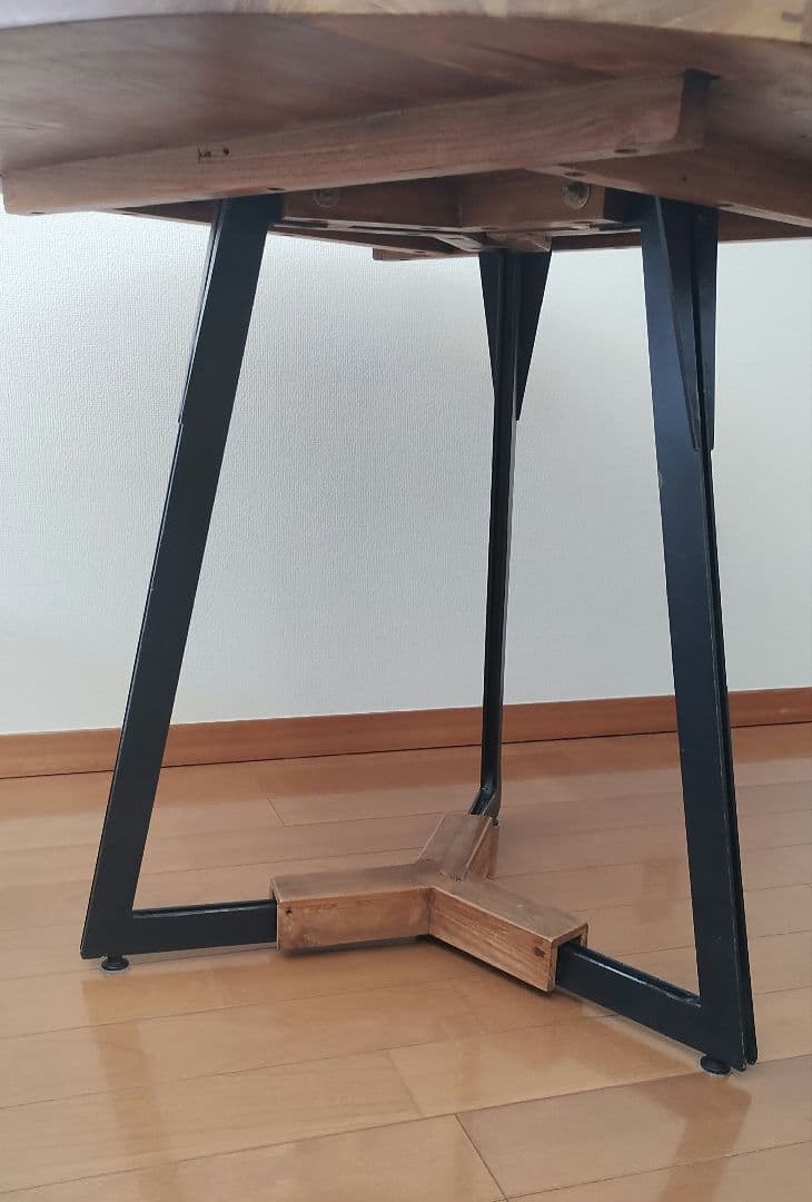 ジャーナルスタンダードファニチャー　ラウンドダイニングテーブル　Φ100cm