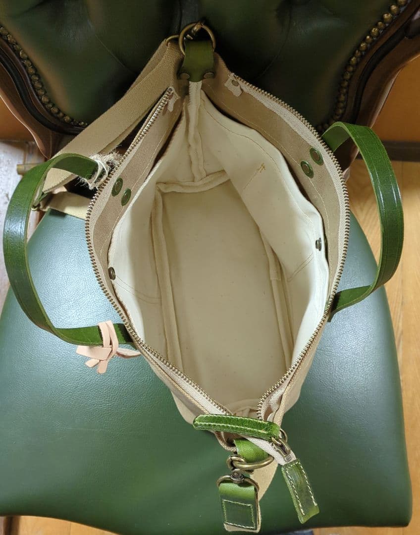 みんみん様【新品】リアルマインド　帆布2wayバッグ　グリーン