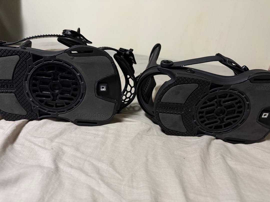 nika　UNION 21-22 BINDING FORCE M