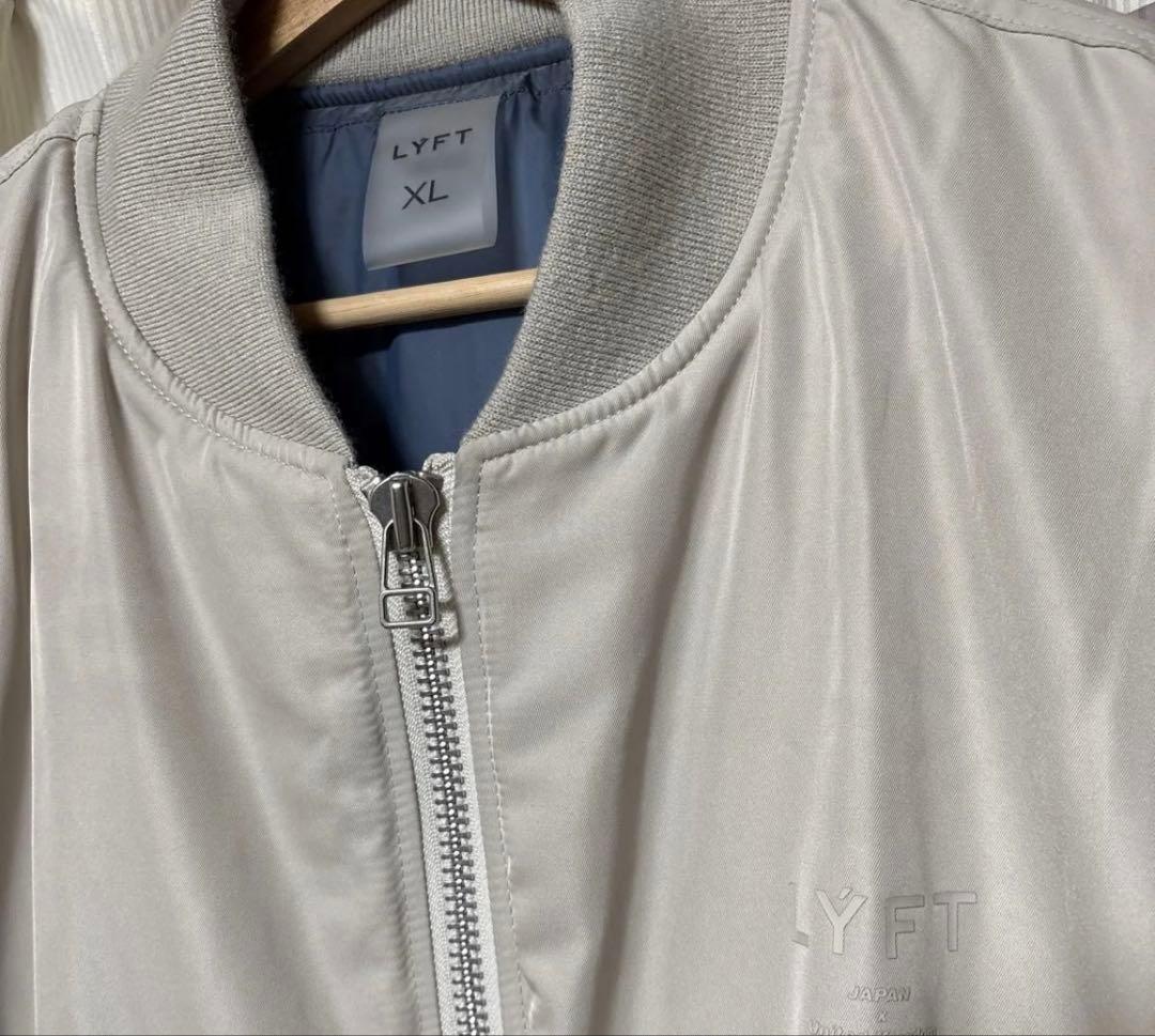 LYFT スタジャン