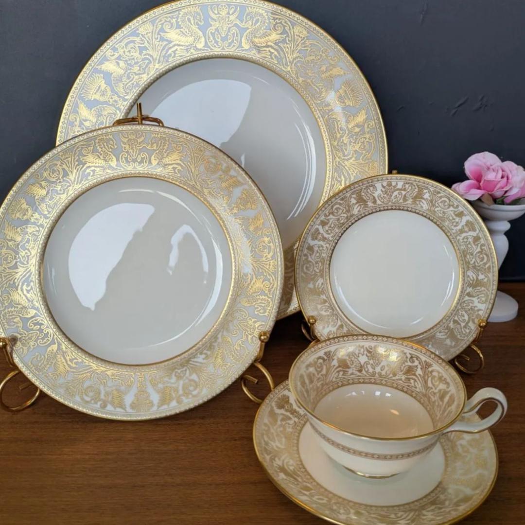 ウェッジウッド フロレンティーンゴールド カップ＆ソーサー ５ピースセット希少品
