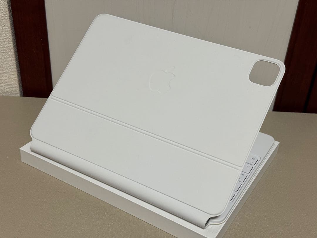 iPadPro 11インチ Magic keyboard JIS ホワイト