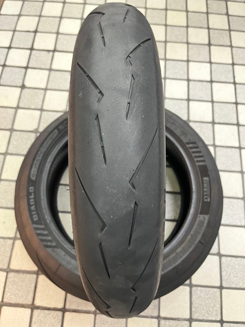 送料無料！スーパーコルサV4 SC1前後セット