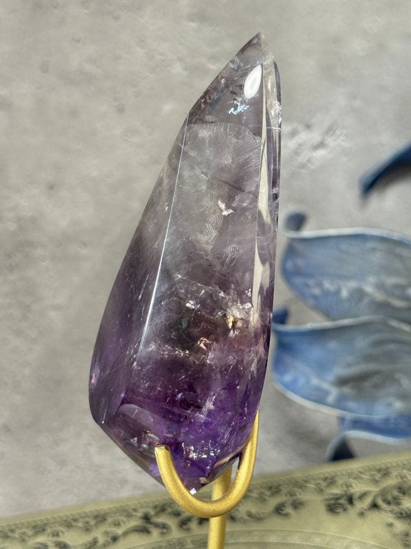 アメジストファントム　ドロップ　涙型　置物 スタンド付き