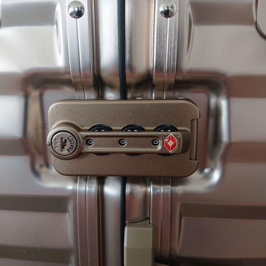 L 'ARMATURA 高級アルミスーツケース 【機内持ち込み】