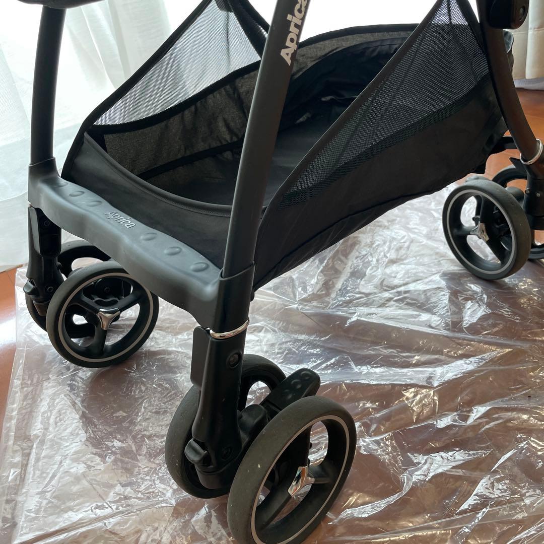 えみみさん　値下げ Aprica ラクーナクッションフリープラス