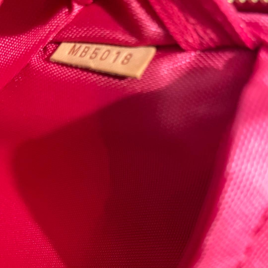 LOUIS VUITTON ヴェルニ キャリーケース バッグ　破損箇所あり