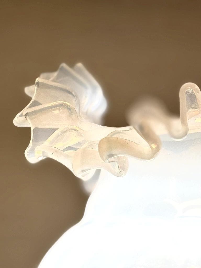 ⑧　希少　ムラーノガラス　ランプシェード　美しい繊細な光