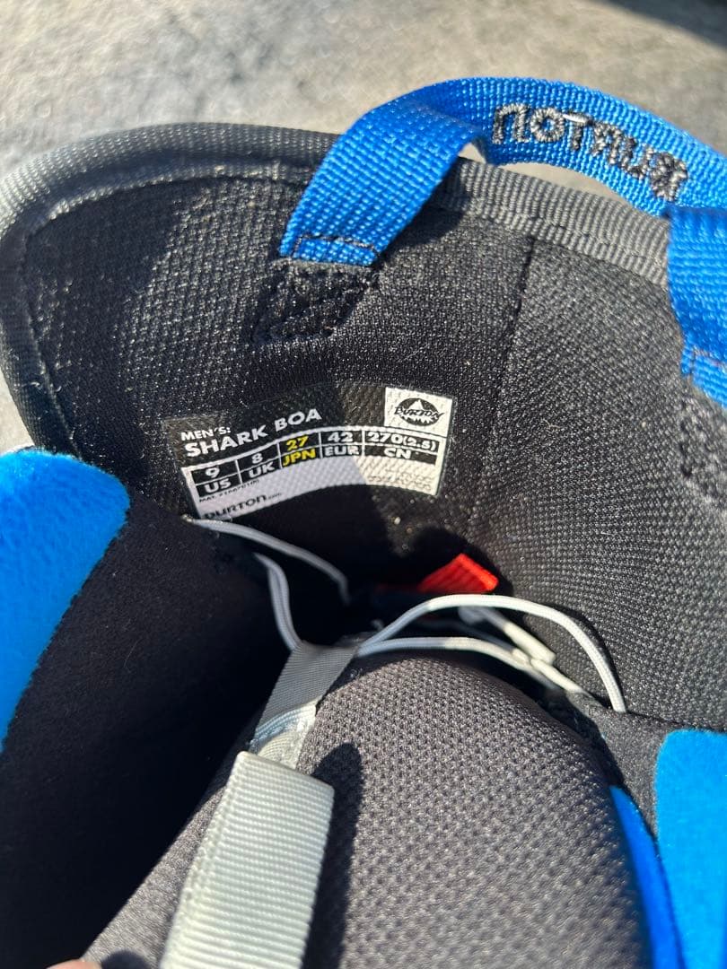 美品 BURTON スキーブーツ ゴーグル 手袋付き