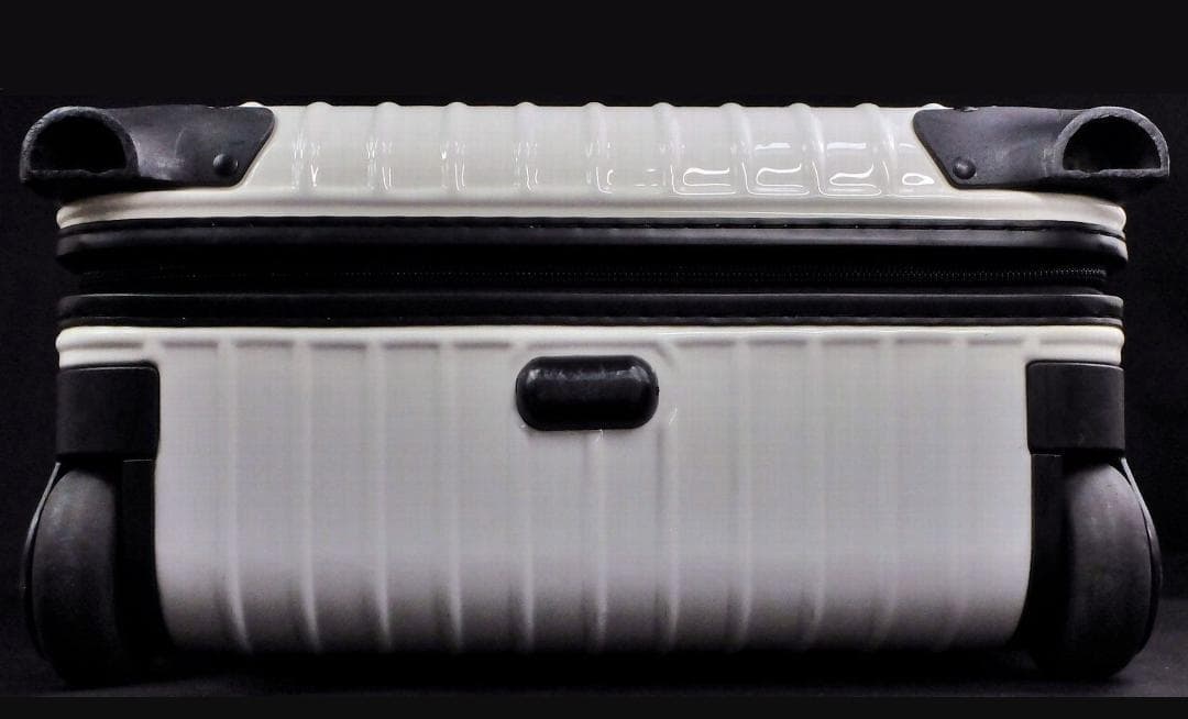 リモワ ハワイ限定白『Salsa DX 』 2輪 キャビントロリー 35L 美品