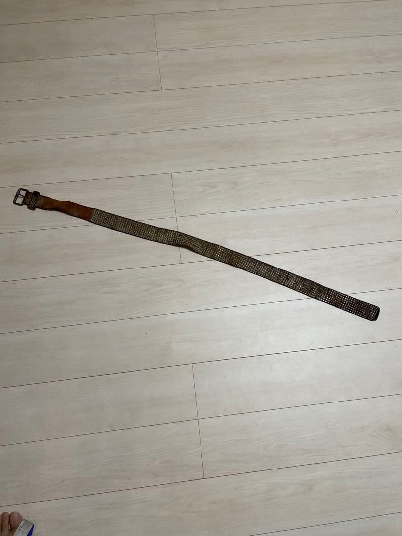 HTC (Hollywood Trading Compa スタッズ付レザーベルト