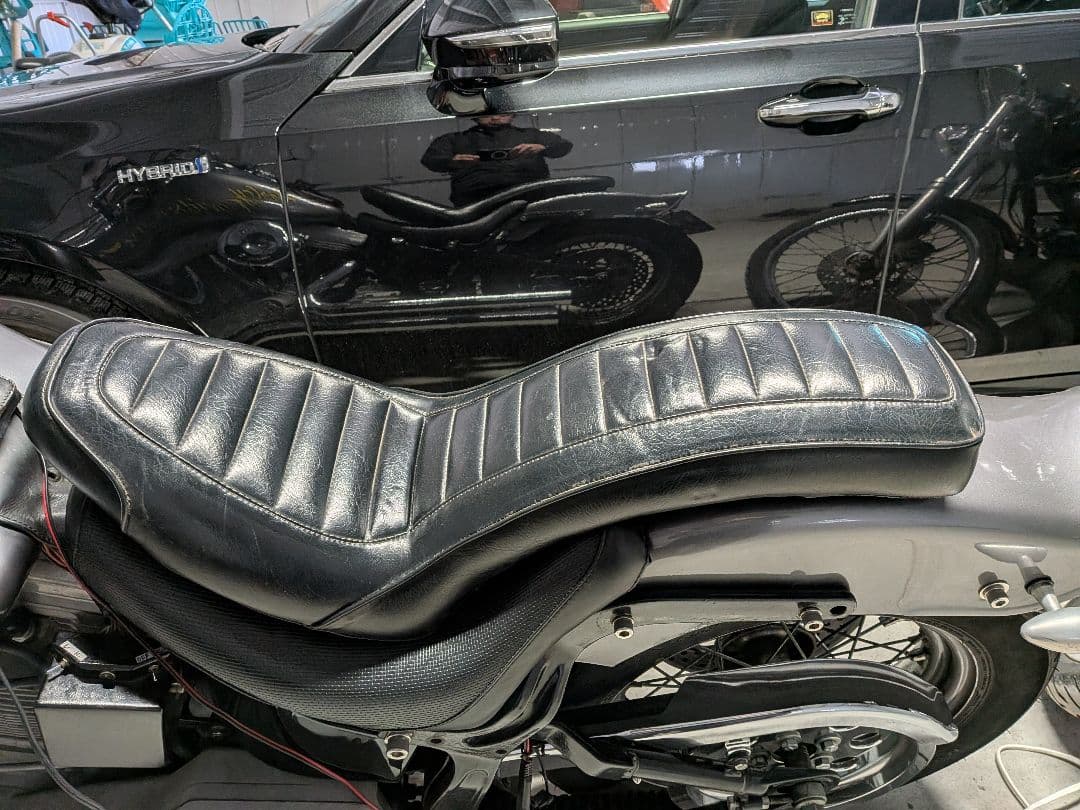 ハーレー　サンダンス コブラシート TC88 ソフテイル