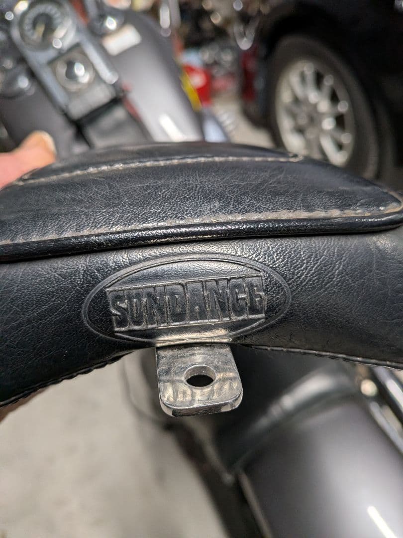 ハーレー　サンダンス コブラシート TC88 ソフテイル