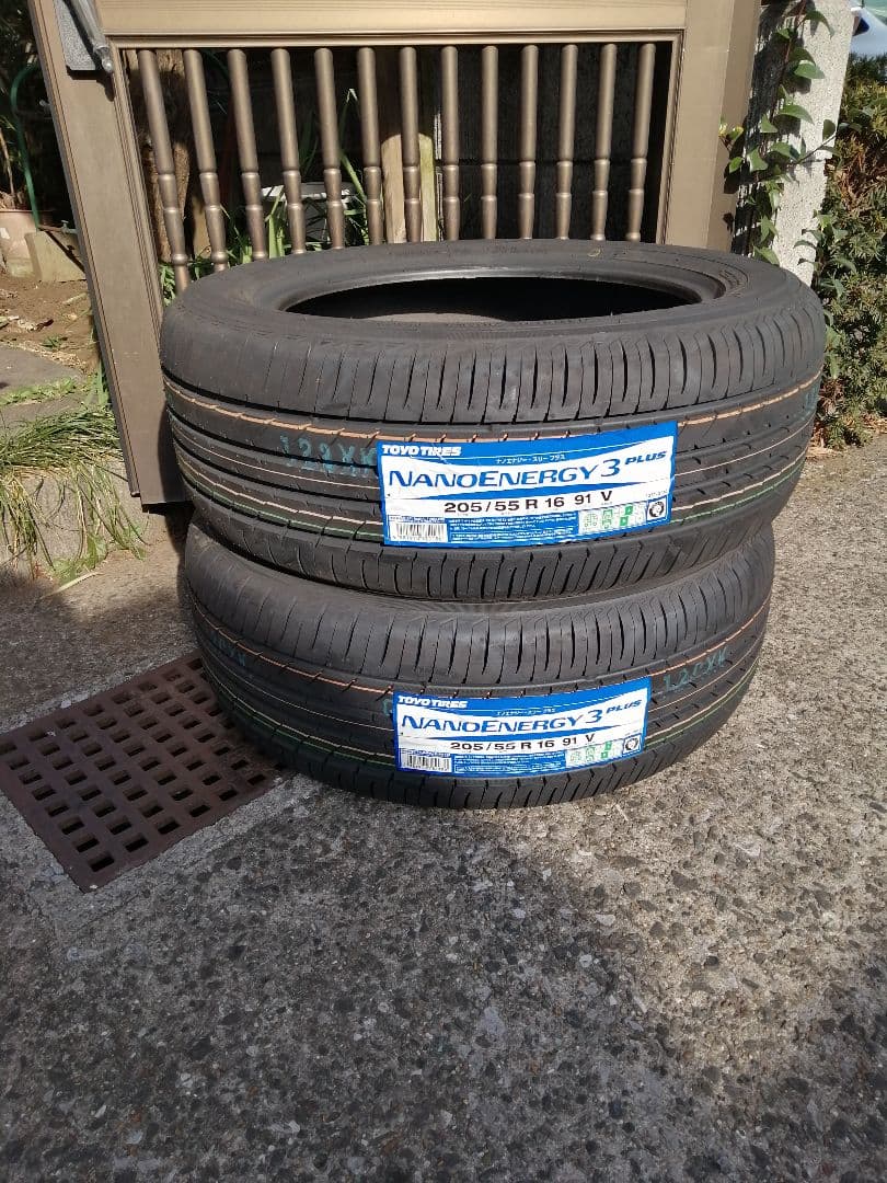 トーヨー ナノエナジー3プラス 205/55R16 91V