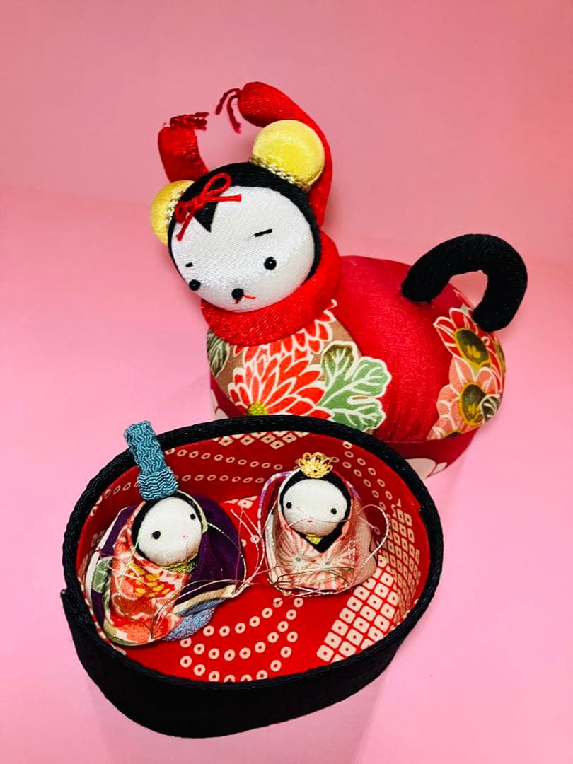 犬筥(いぬばこ) 布ちりめん　手作り　ひな人形男雛女雛セット　超貴重　レトロ