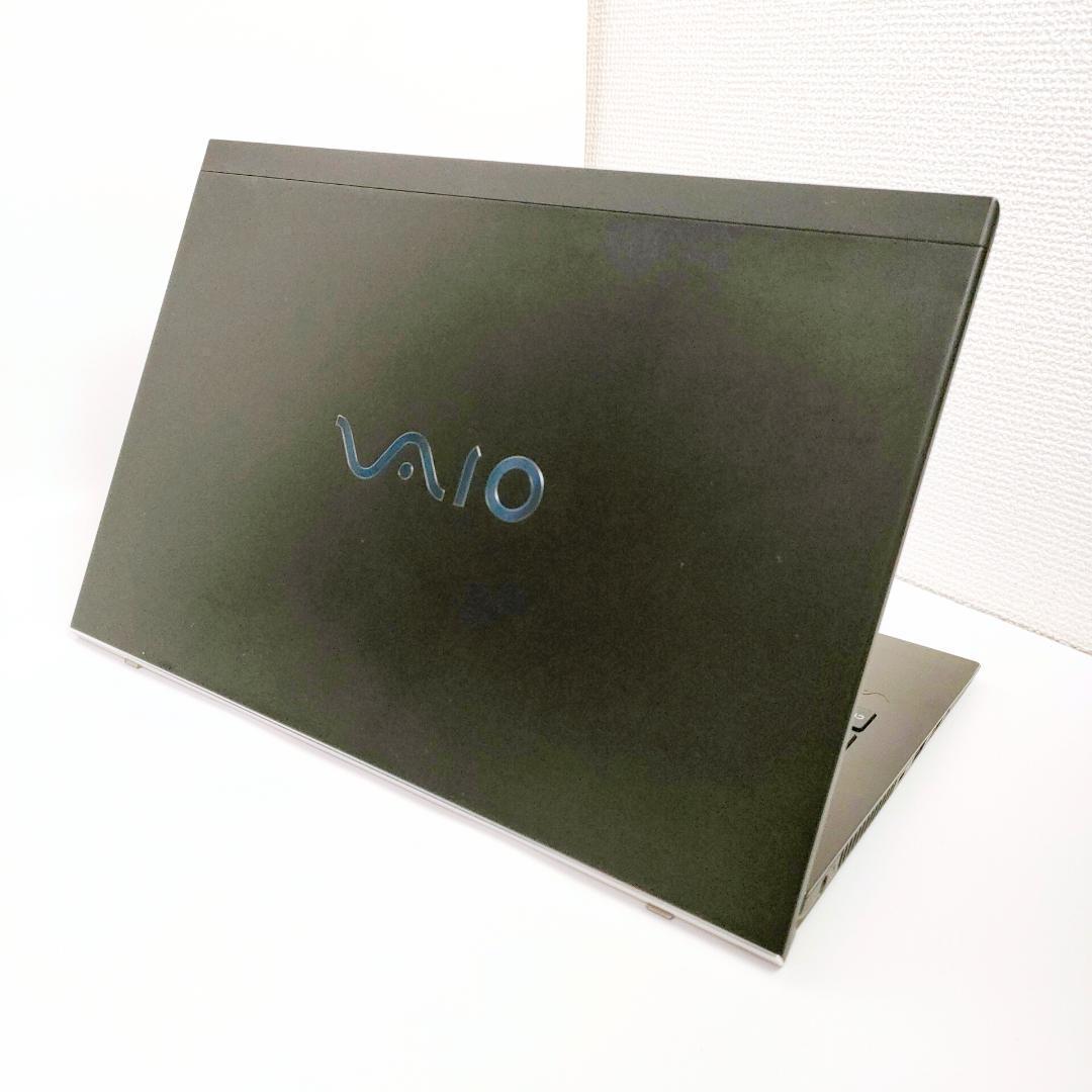 Windows11✨️SSD/第8世代i5/カメラ付き小型ノートパソコン/バイオ