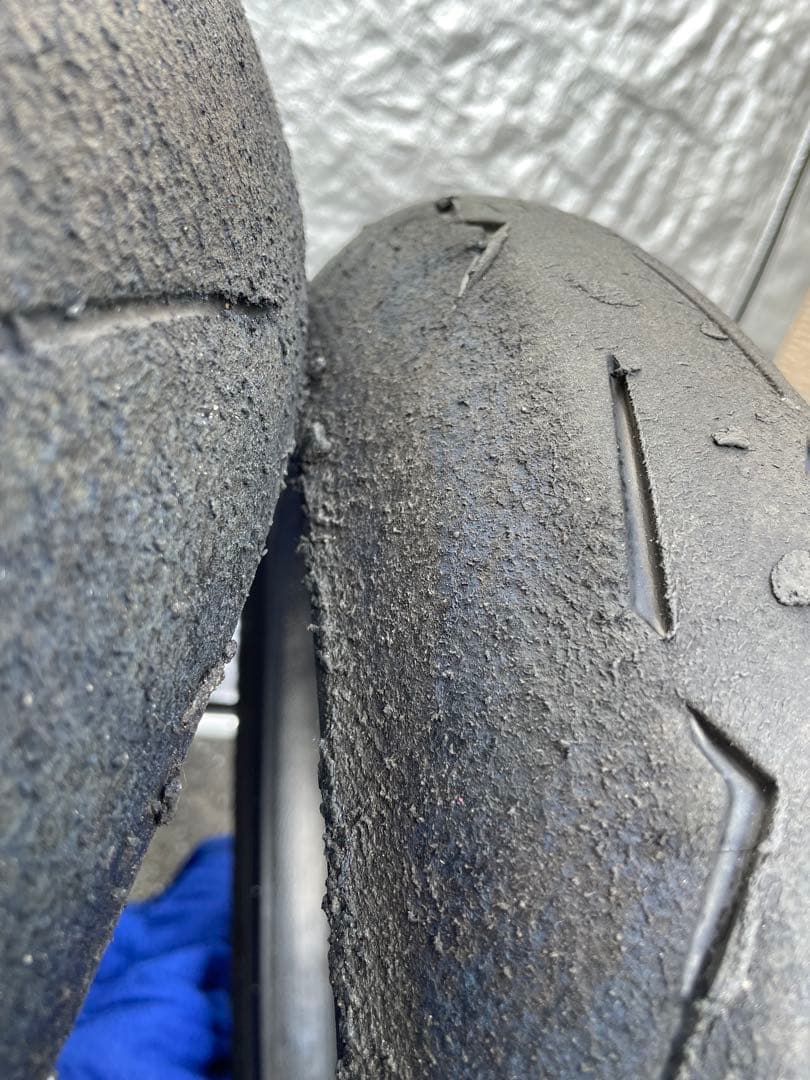 ピレリースーパーコルサV4 SC1 前後セット　リヤ200サイズ