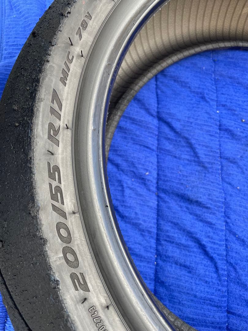 ピレリースーパーコルサV4 SC1 前後セット　リヤ200サイズ