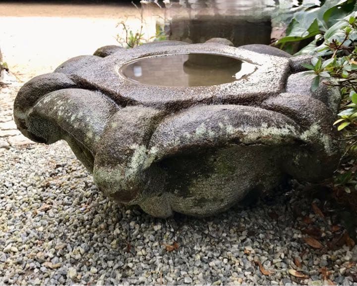 見立て水鉢・笠型