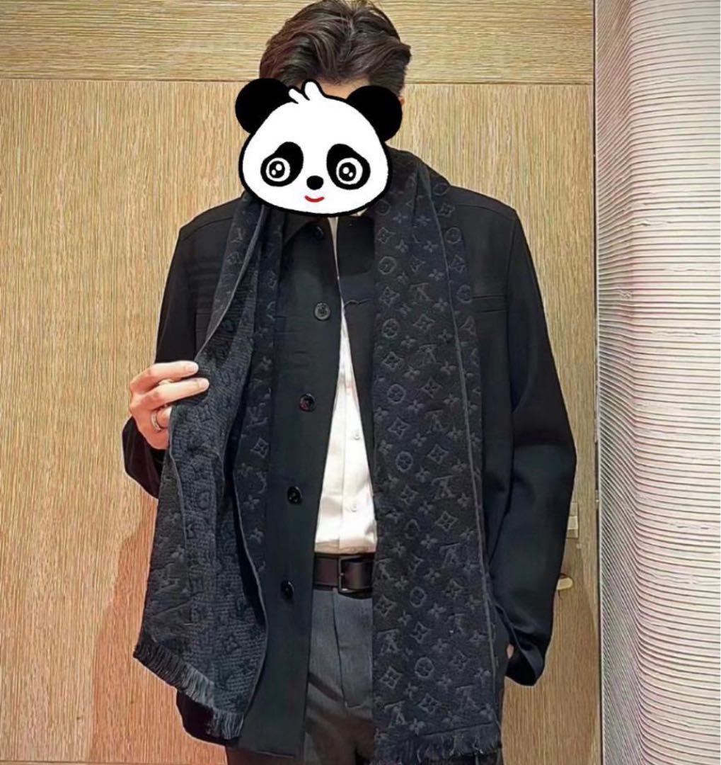 人気❗️新品箱紙袋付❗️LVロゴマフラー✨ヴィトンマフラー❗️ヴィトン　マフラー