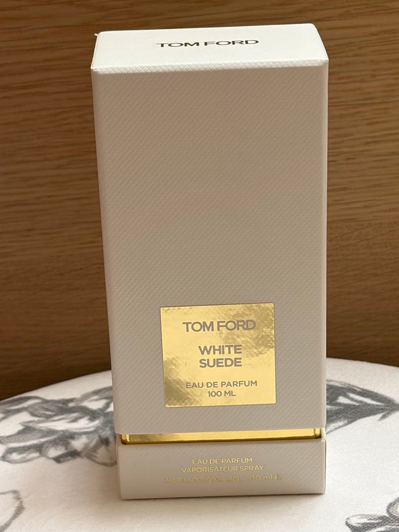 残量9割 トムフォード ホワイトスエードオードパルファムスプレィ 100ml