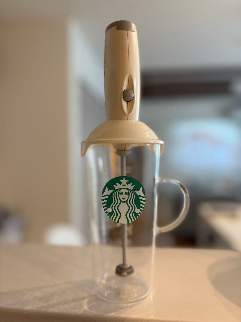 美品　デロンギDeLonghiエスプレッソマシン、グラインダーセット　おまけつき