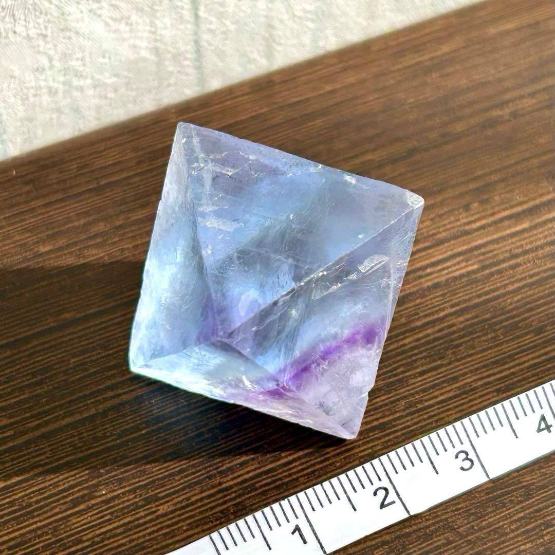 イリノイフローライト　蛍石八面体　イリノイ州産　鉱物標本
