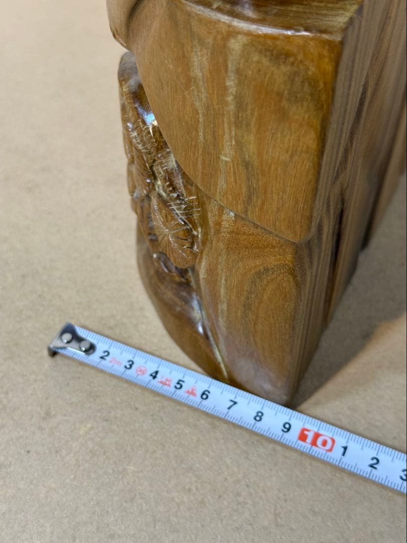 関羽　三国志　彫刻　一刀彫り　置物　インテリア