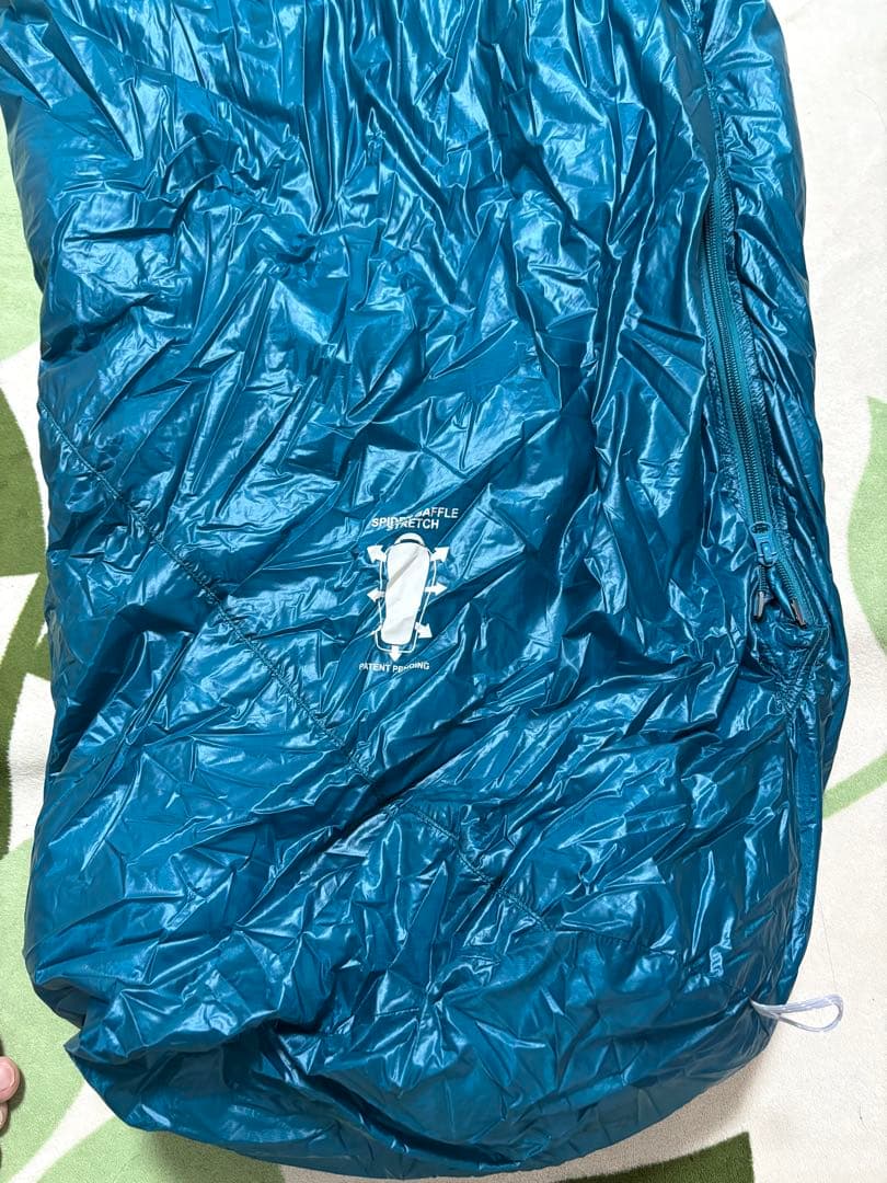 モンベル シームレスダウンハガー 800 #3 L/zip