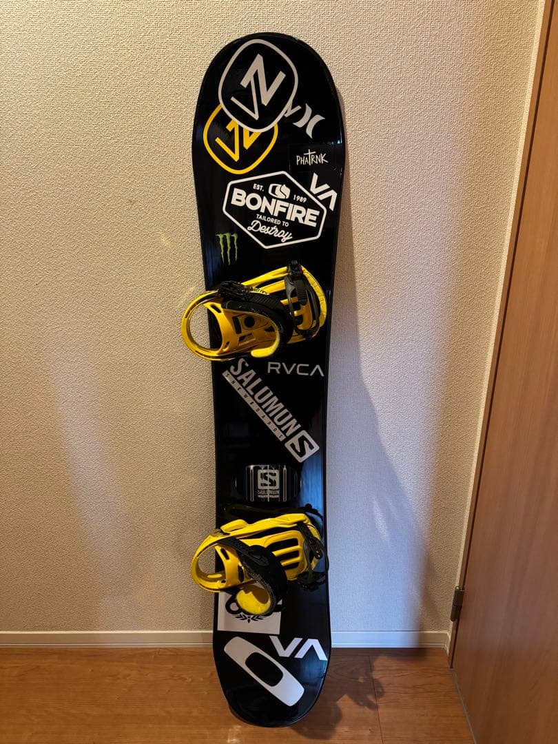 スノーボードセット　【ボード、バインディング、ブーツ、ケース】