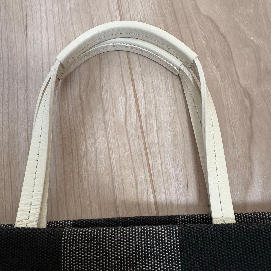 極美品　アニエスベー　A4対応　ギンガムチェックトートバッグ　刺繍　縦長マチあり