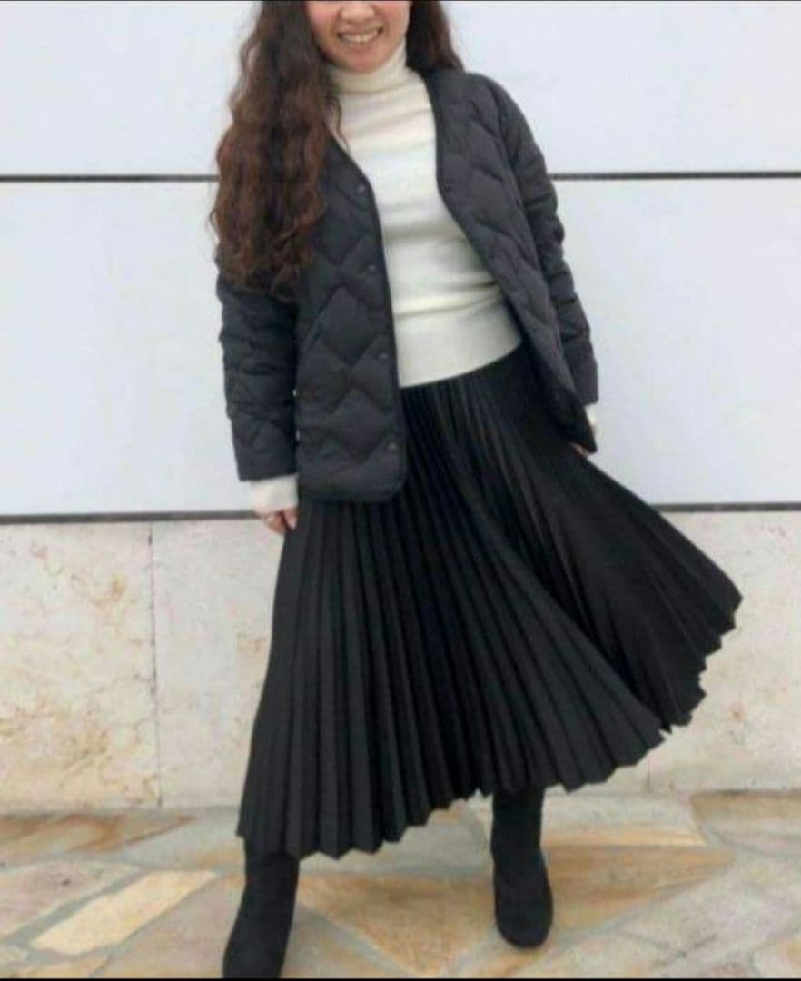 新品未使用ユニクロ　ウルトラライトダウンリラックスジャケット　XLブラック