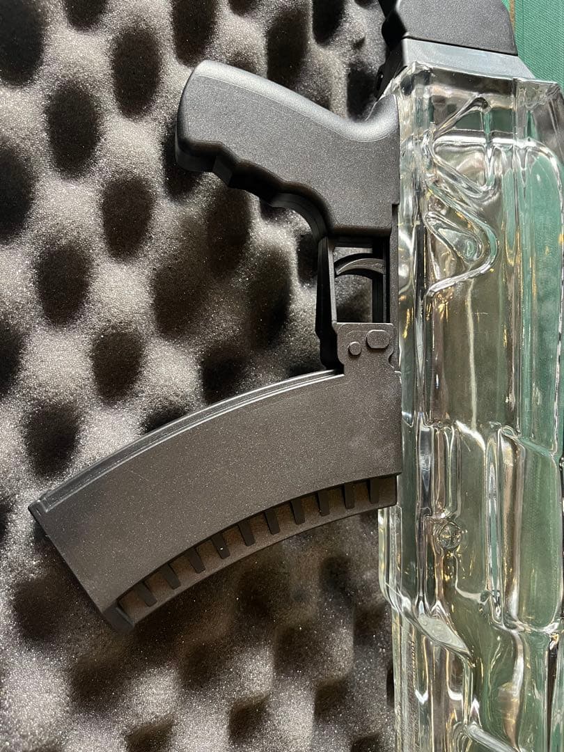 ラドガジャパン　カラシニコフウォッカ　空ビン