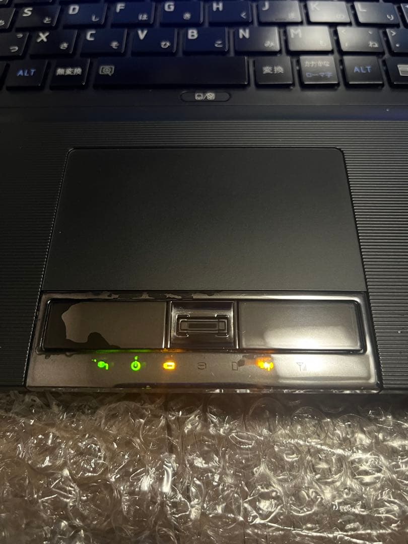 【匿名配送】ノートパソコン／黒　Windows11　8GB／SSD／オフィス付き