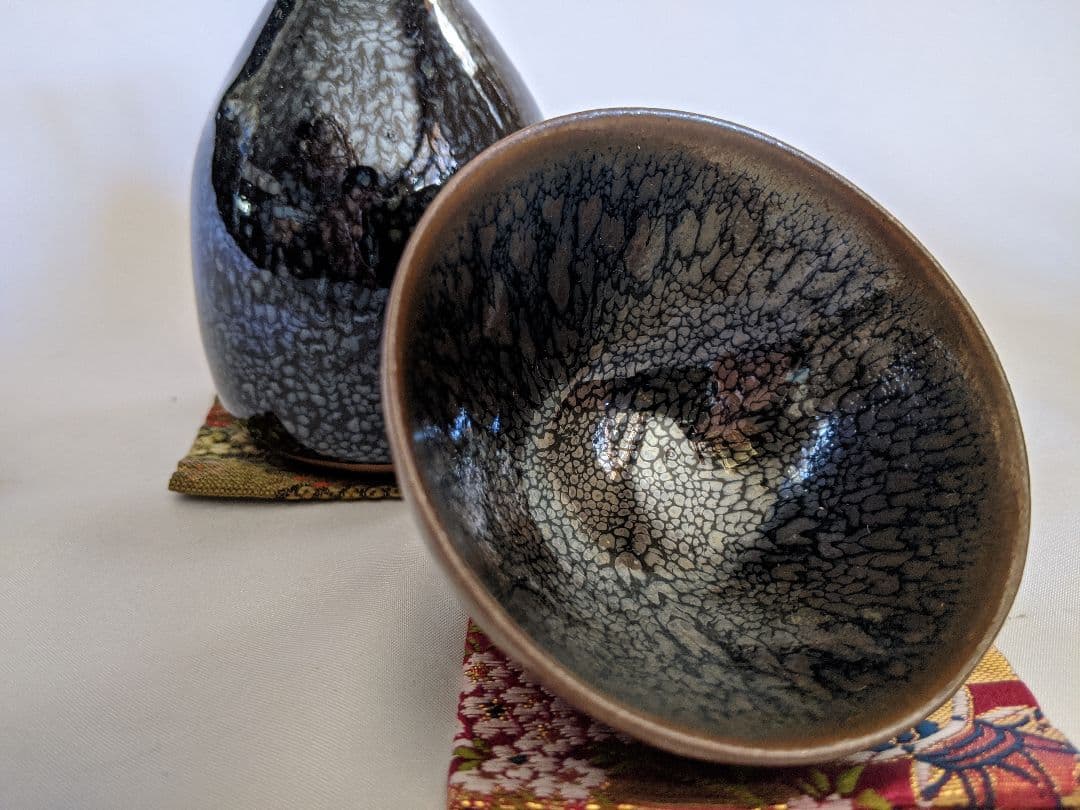 加藤孝俊作　油滴天目　徳利•酒盃セット　骨董品　共箱入