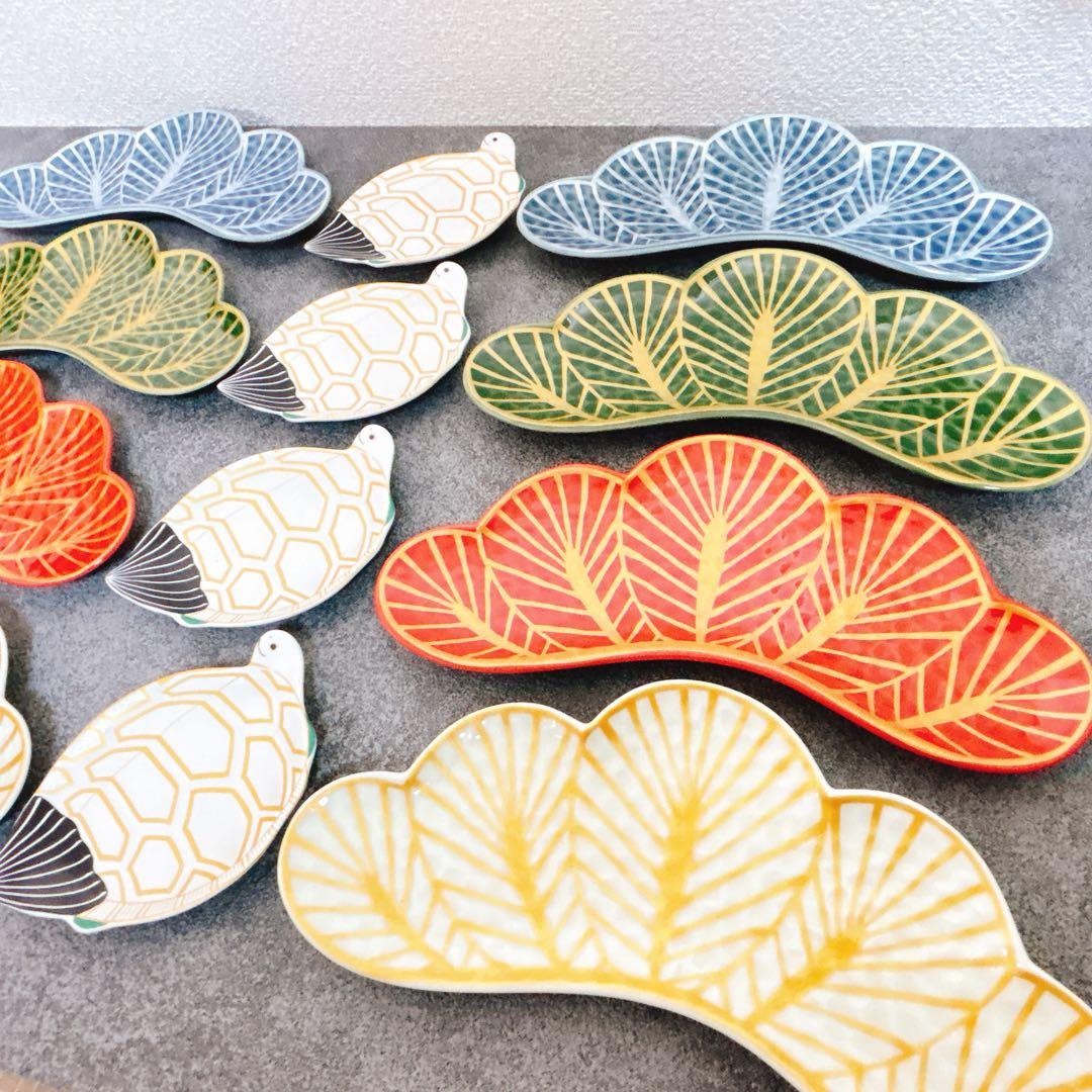 ６姉妹ママ様ご依頼錦金松葉形前菜皿　緑金白金　赤金　青銀　亀銘々皿　12点セット