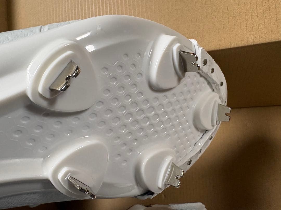 Mizuno ホワイト スパイクシューズ