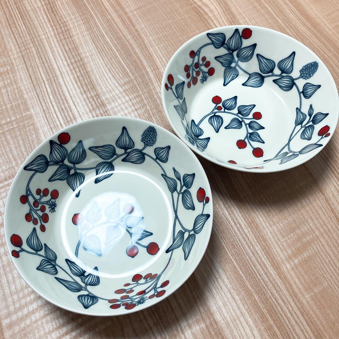 ARABIA Runo フロストベリー　ボウル17cm2個セット
