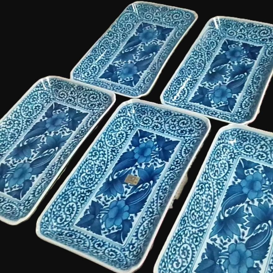 新品箱入5点 龍峰窯 牡丹柄 染付古伊万里焼物皿 長皿