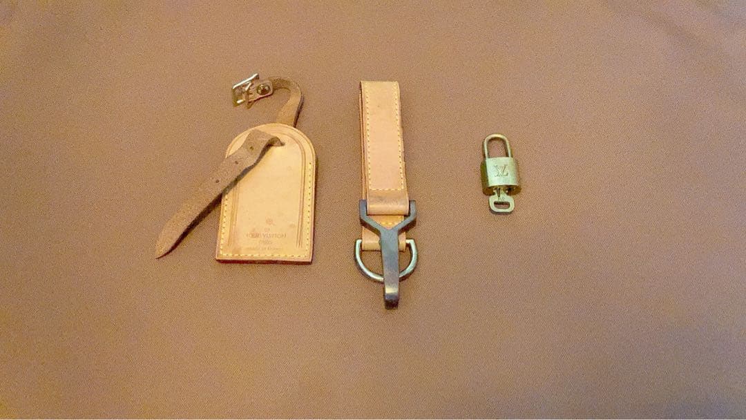 早い者勝ち！【美品】ルイヴィトン モノグラム ペガス　スーツケース　鍵付き