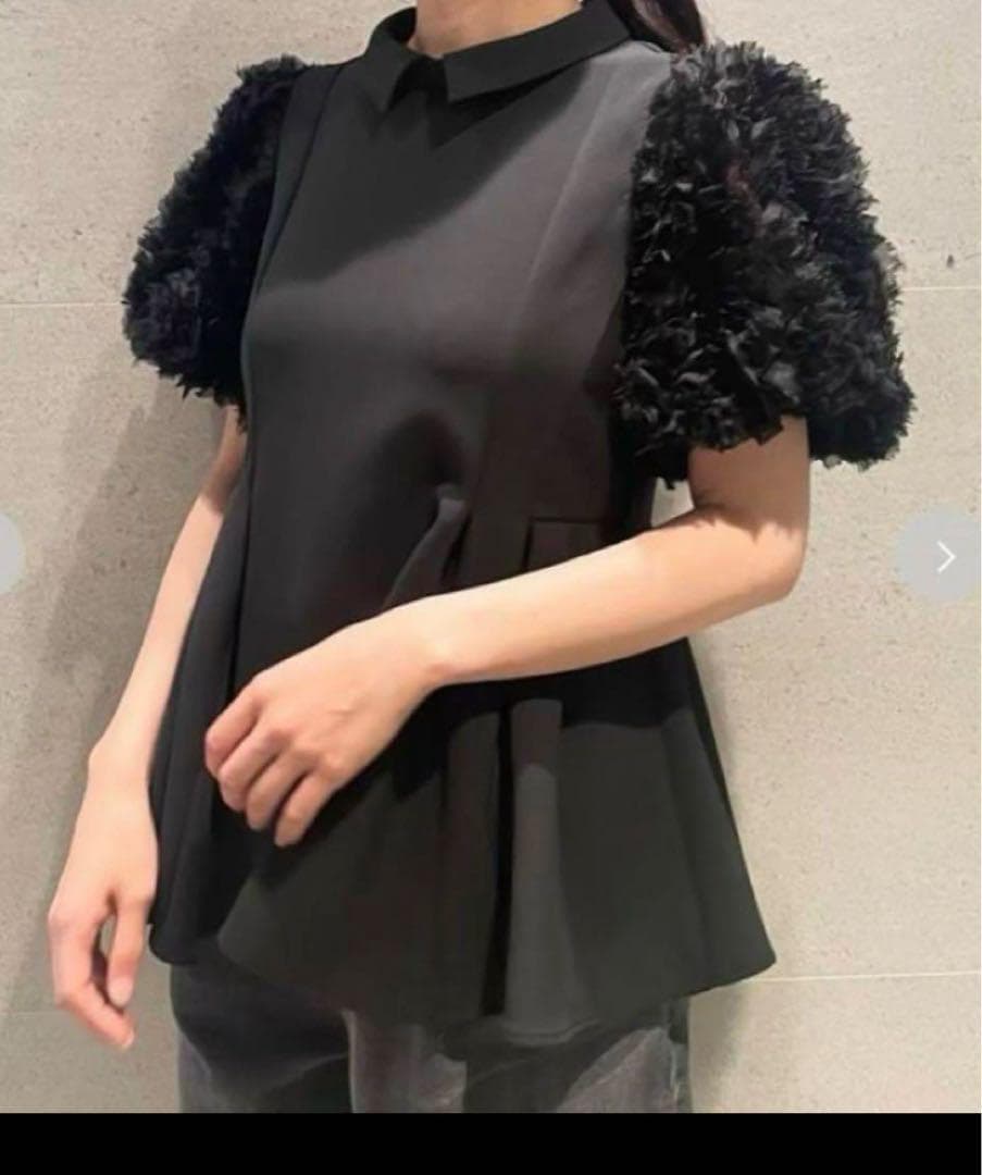 美品✨セルフォード 24年モデル ブラウス ペプラム フリル 襟付 ブラック38