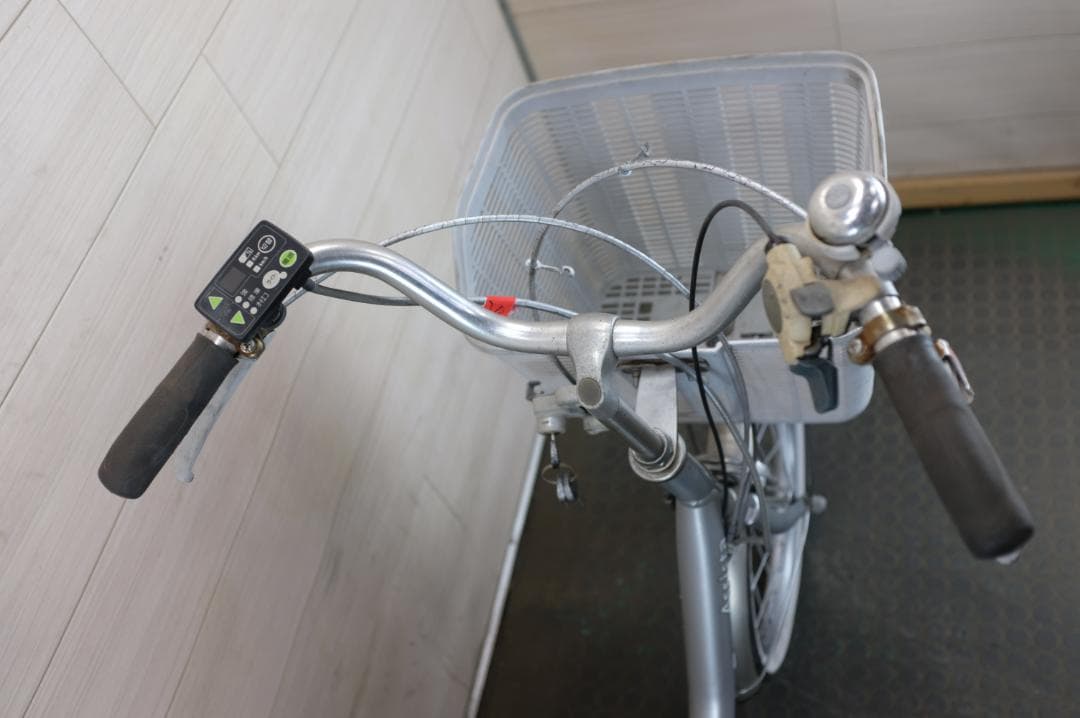 BS アシスタ　三輪車　16インチ　3段　15.4Ah充電器あり