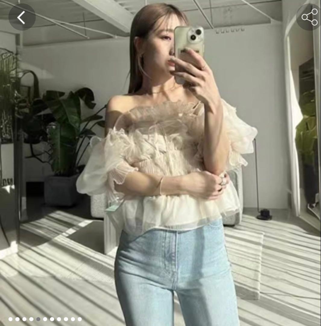 【未使用】snidel スナイデル ギャザーフリルオフショルブラウス IVR