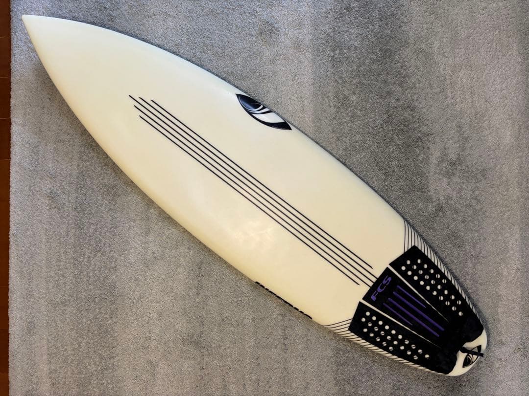 シャープアイ　サーフボード インフェルノ72　5’9