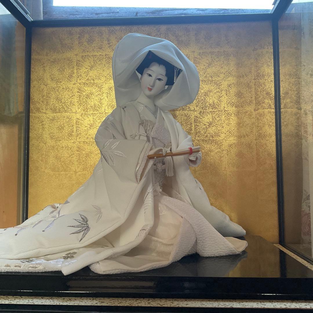 純白・花嫁人形。ガラスケース付き、梱包箱付き【新品・未使用品　作者不明？美品】。